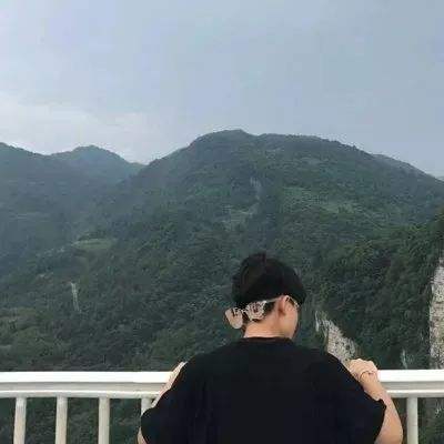 以媒：伊朗伊斯兰革命卫队海军指挥官身亡！其负责封锁霍尔木兹海峡